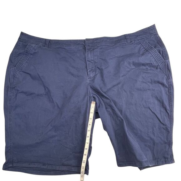 Lane Bryant Shorts Womens 28 Navy Blue Chino Belt Loops Preppy Casual Flat Front - Picture 5 of 10